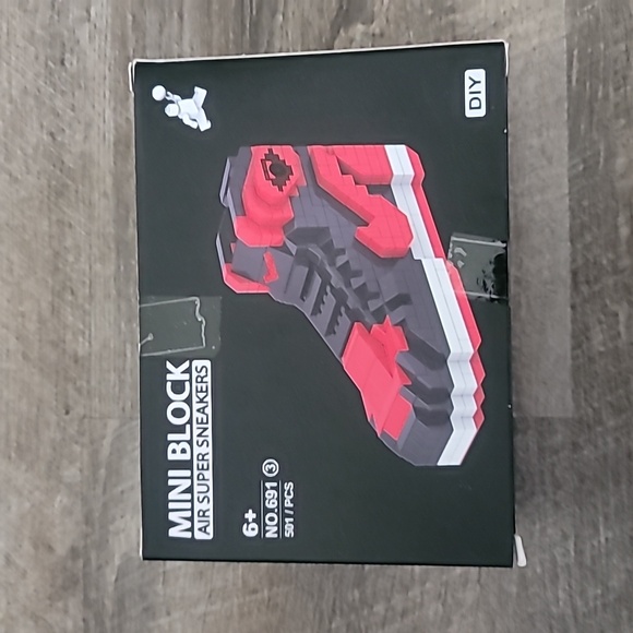 Mini Block Air Supply Sneaker 501 pieces - Picture 3 of 3